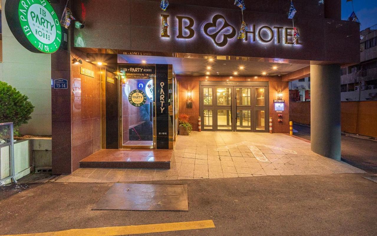 Seomyeon Ib Hotel Busan Exteriör bild